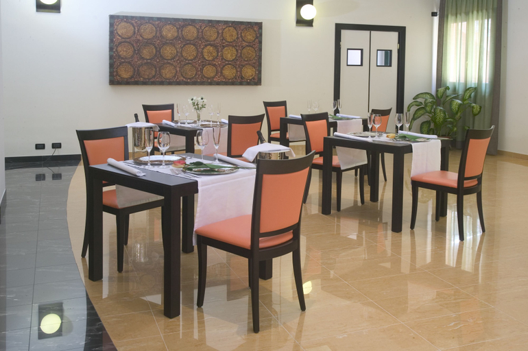 Food & Drinks 5, Cerri Hotel, Trapani