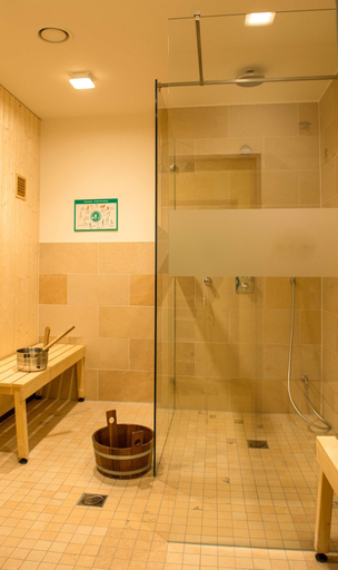 Bathroom 3, Atrium im Park Hotel Regensburg, Regensburg