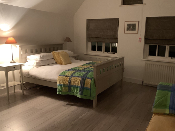 Bedroom 2, Appletree Cottages, Suffolk