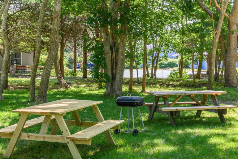 Others 5, Captains Quarters Motel & Conference Center, Barnstable
