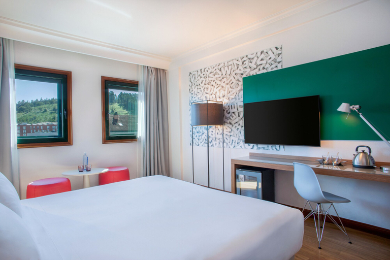 Bedroom 3, Hotel Santiago Plaza Affiliated by Meliá, A Coruña