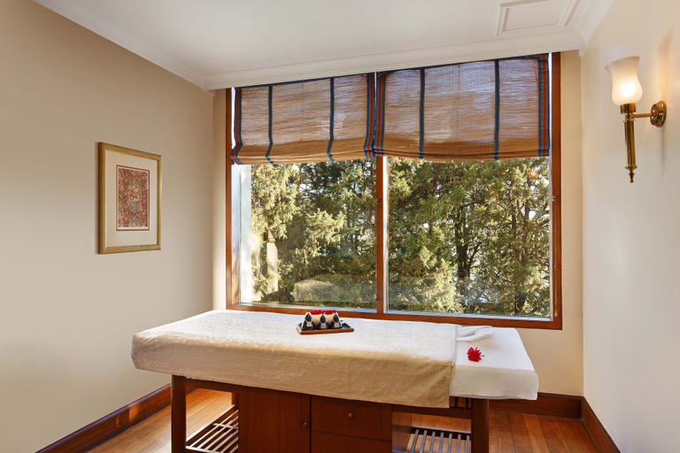 Bathroom 5, The Oberoi Cecil, Shimla, Shimla