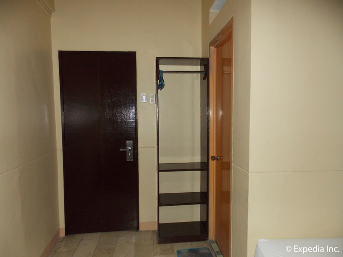 Bedroom 25