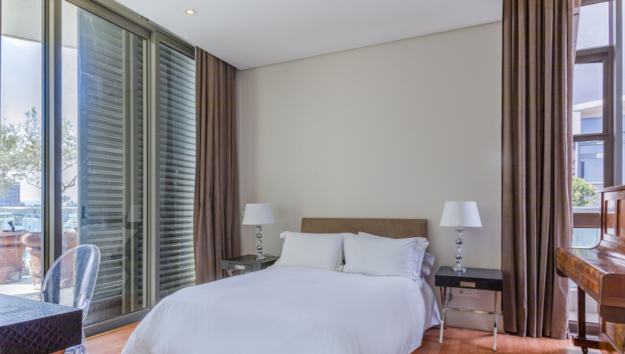 Bedroom 2, Penthouse 702 Kylemore B, Cape Winelands