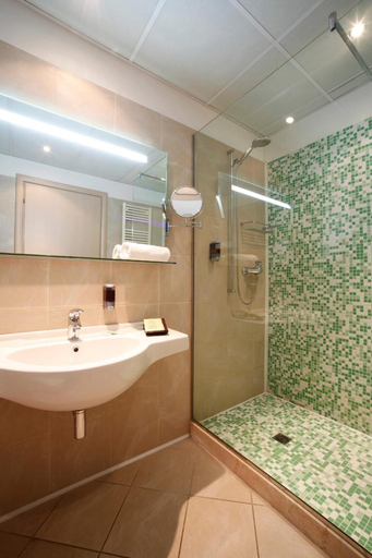 Bathroom 4, Cocca Hotel Royal Thai SPA, Bergamo