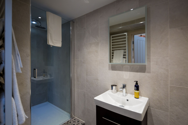 Bathroom, The Room in the Garden, Wiltshire
