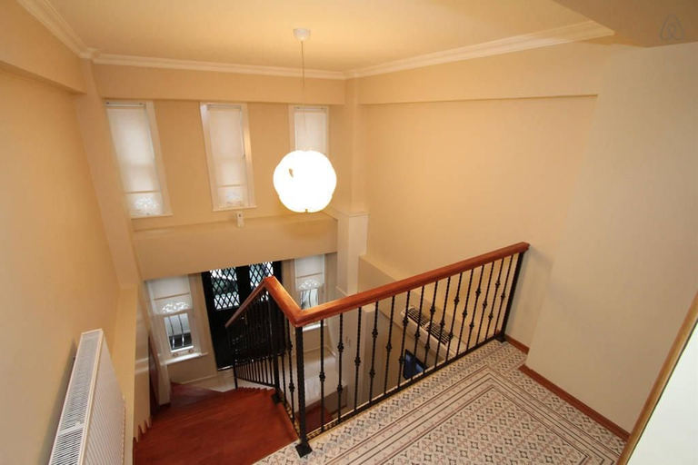 Bedroom 2, 35tam, Beyoğlu