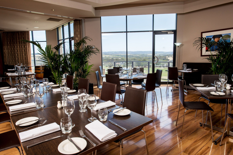 Food & Drinks 4, Discovery Resorts - McCracken Country Club, Victor Harbor