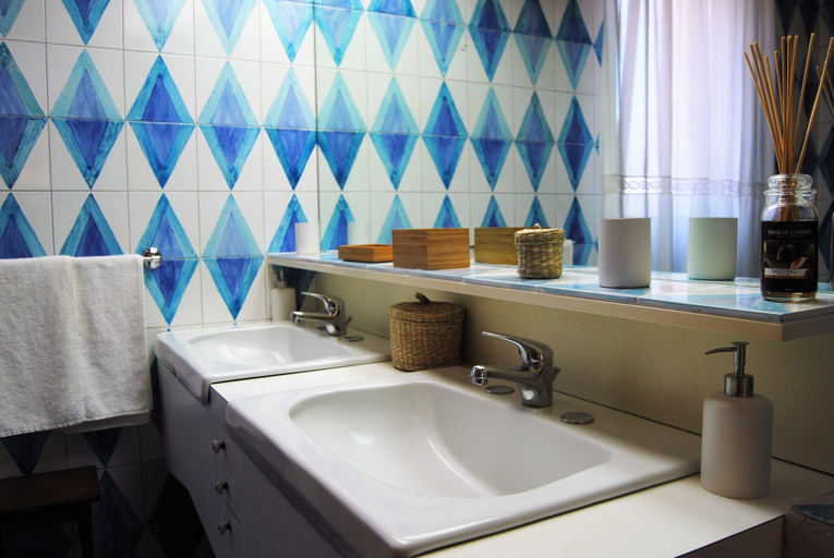 Bathroom 4, B&B Villa Maiolica, Agrigento