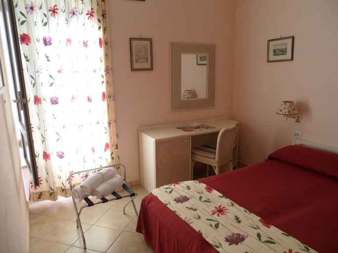 Bedroom 4, La Serra Resort - Italy Village, Caserta