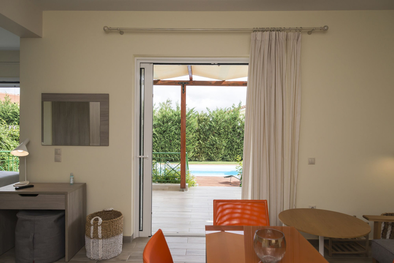 Others 3, Jewel of Venus Villa - Private Pool Paradise, Peloponnese