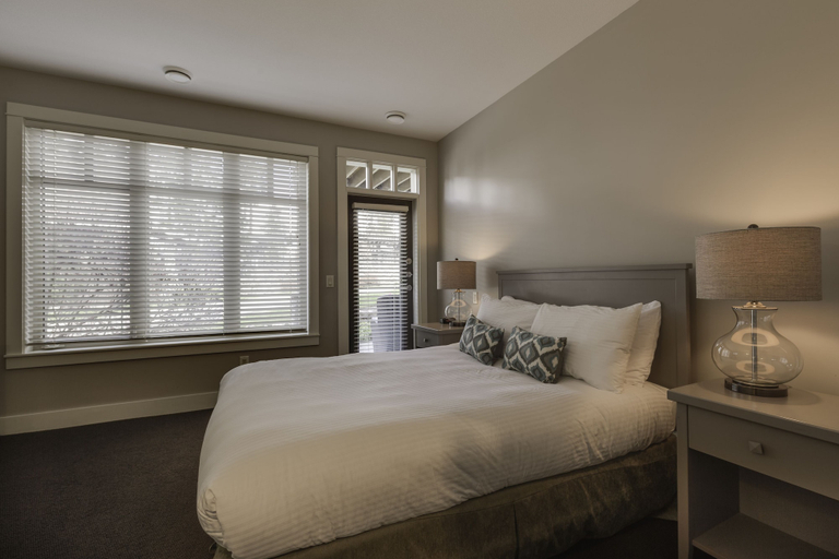 Bedroom 3, Predator Ridge Resort, North Okanagan