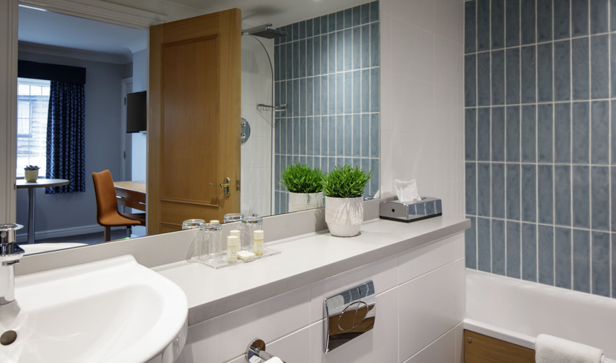 Bathroom 5, Sketchley Grange Hotel & Spa, Leicestershire