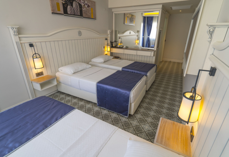 Bedroom 3, Marmaris Beach Hotel, Marmaris