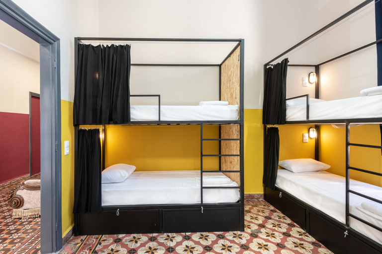 Bedroom 4, Intra Muros Hostel, Crete