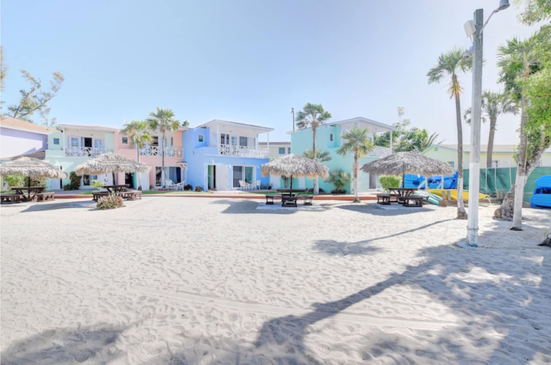 Exterior & Views 2, Coral Harbour Beach House And Villas