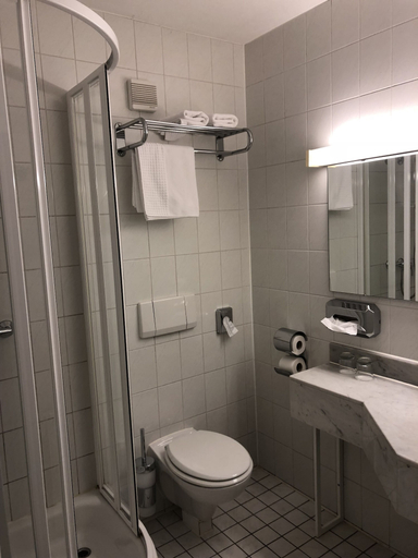 Bathroom 5, Hotel Attaché by ANS, Frankfurt am Main