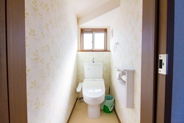 Bathroom 3, Sakuragawa no Ka, Osaka