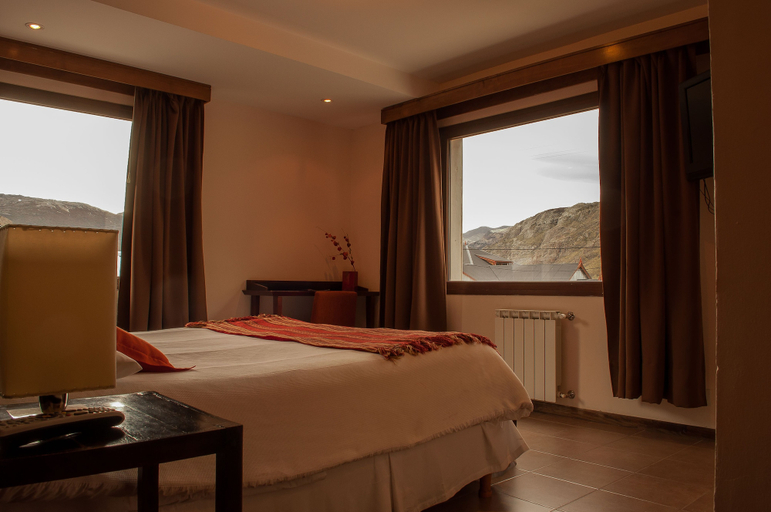 Bedroom 3, Hotel Poincenot, Lago Argentino