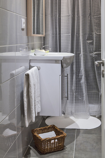 Bathroom 5, bnapartments Rio, Porto