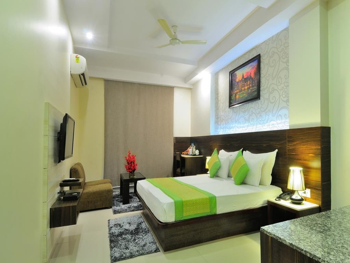 Bedroom 4, Sky Rich International, Delhi