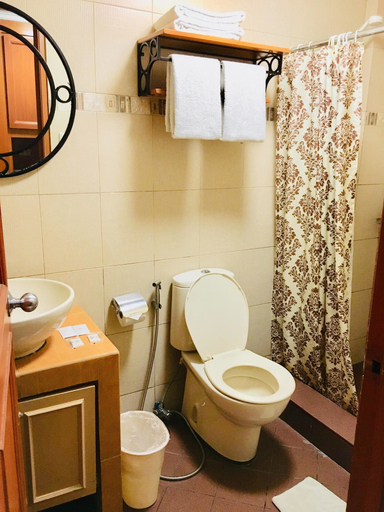 Bathroom 5, Jupiter Suites, Makati City