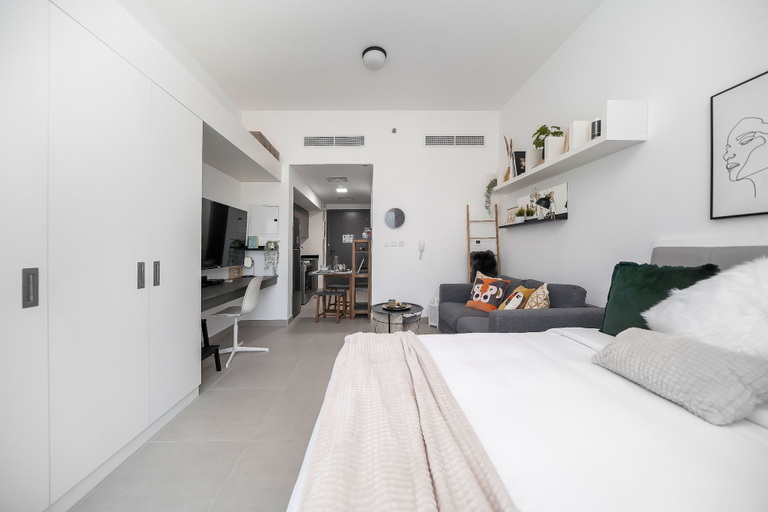 Bedroom 4, HiGuests - Bella Rose, Dubai
