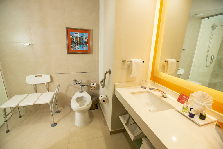 Bathroom 5, Metria Hotel, León