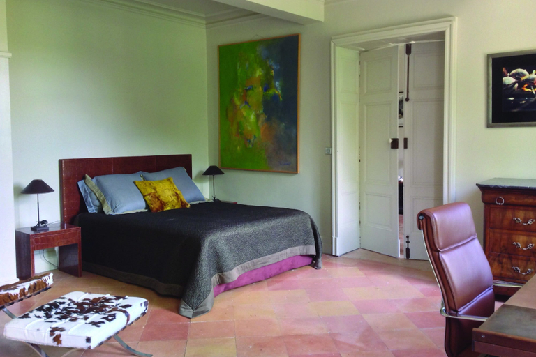 Bedroom 2, Domaine de Roucayrols, Tarn