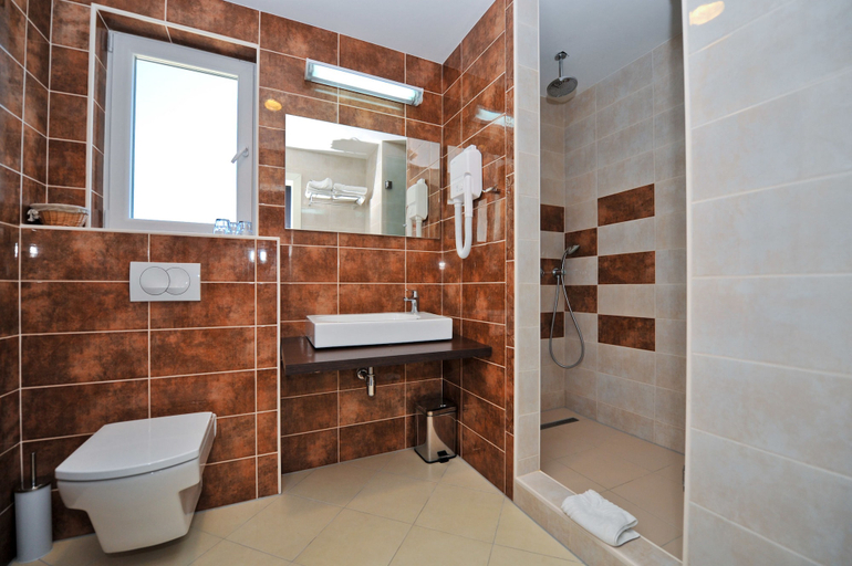 Bathroom 5, Villa Kastel, Povljane
