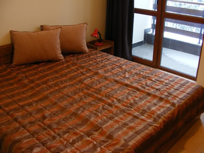 Bedroom 2, Iceberg Apart Hotel & SPA, Smolyan