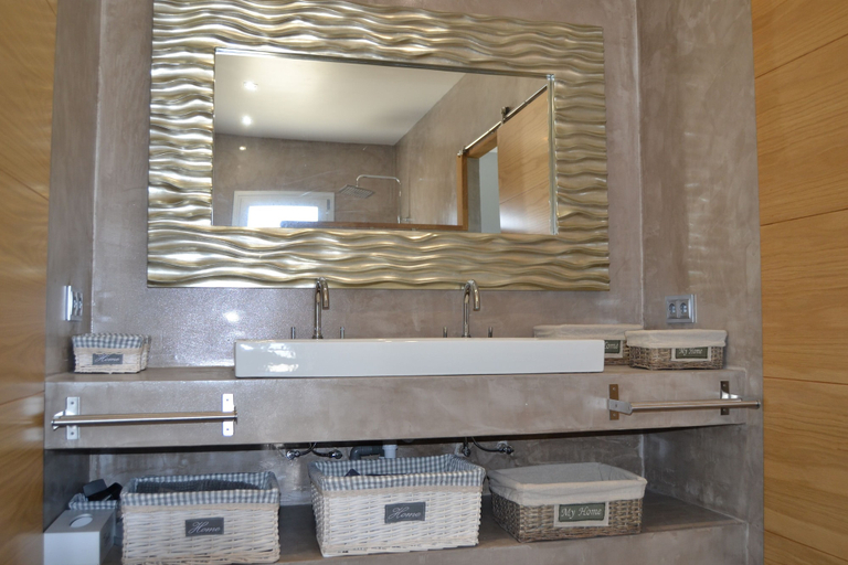 Bathroom, Villa Ardiaca TH 16, Tarragona