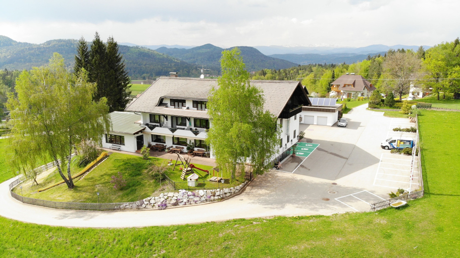Exterior & Views 2, Hotel Sonnenhof, Klagenfurt
