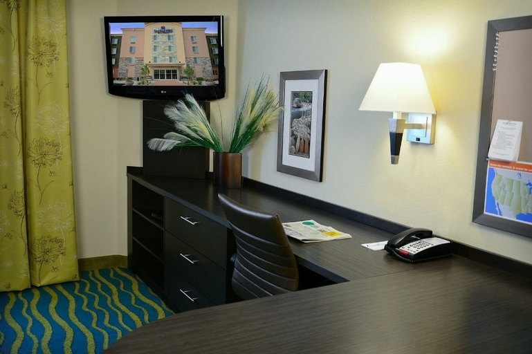Others 5, Candlewood Suites DENVER NORTHEAST - BRIGHTON, Adams
