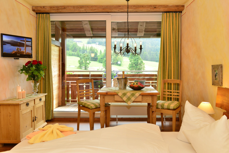 Bedroom 2, Hotel Zum Senn, Oberallgäu