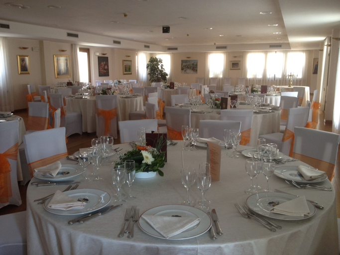 Food & Drinks 5, Hotel In Sylvis, Pordenone