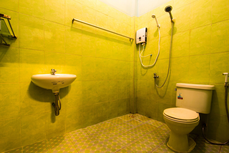 Bathroom 5, Sovann's House, Siem Reap