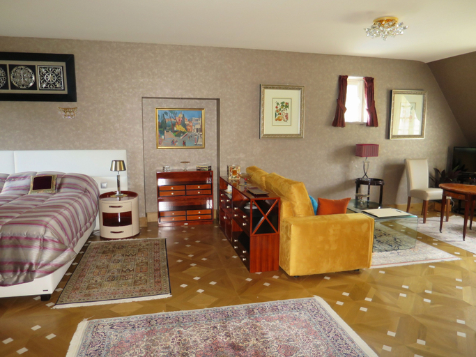 Bedroom 4, KerBlondel, Finistère