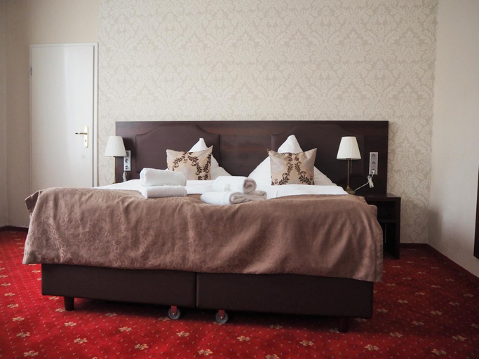 Bedroom 2, Gala Hotel, Pforzheim