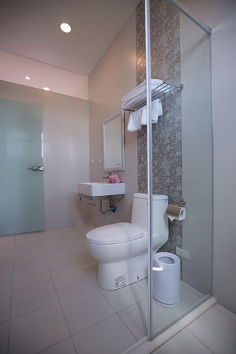 Bathroom 3, Wei Wei Chu B&B, Yilan