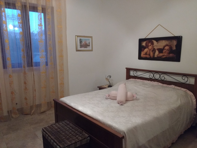 Room 4, Villetta Simo, Lecce