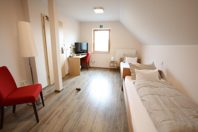 Bedroom 3, Leidringer Gästehaus, Zollernalbkreis