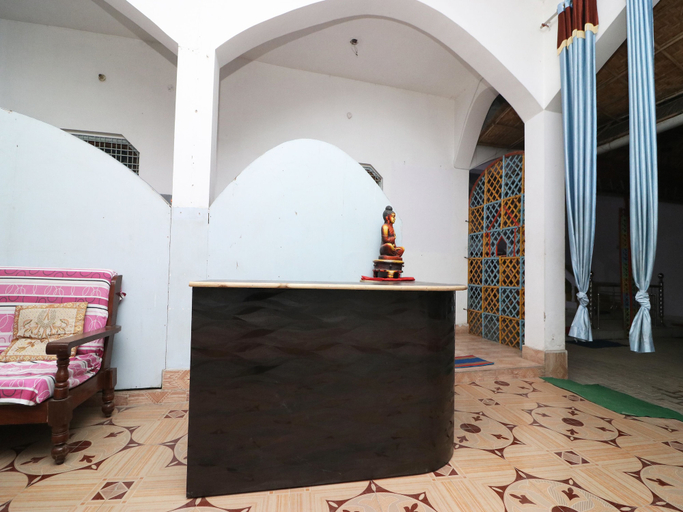 Public Area, OYO 24823 Amrit Guest House, Allahabad