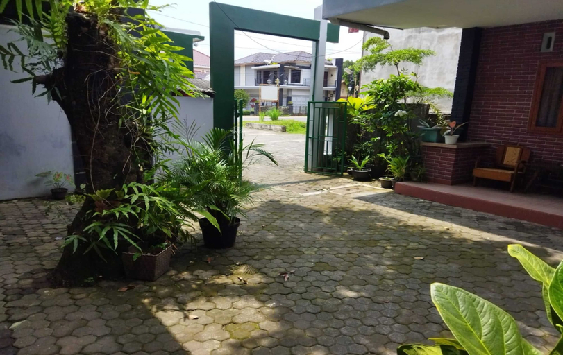 Others 5, Wimbo Hotel Borobudur, Magelang