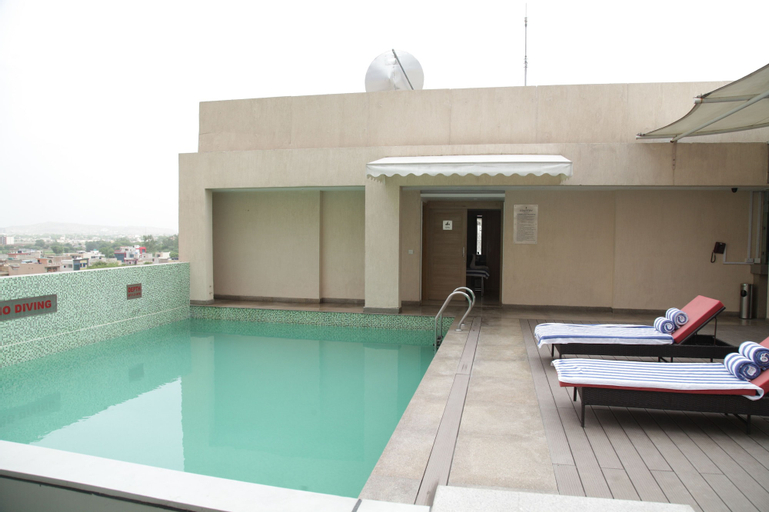 Sport & Beauty 3, Country Inn & Suites by Radisson, Bhiwadi, Alwar