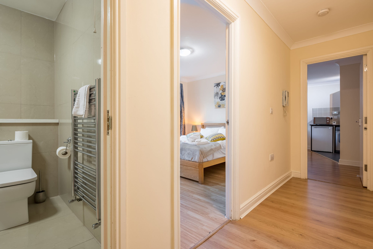 Bathroom 3, Bridge View Apartment, Cambridgeshire