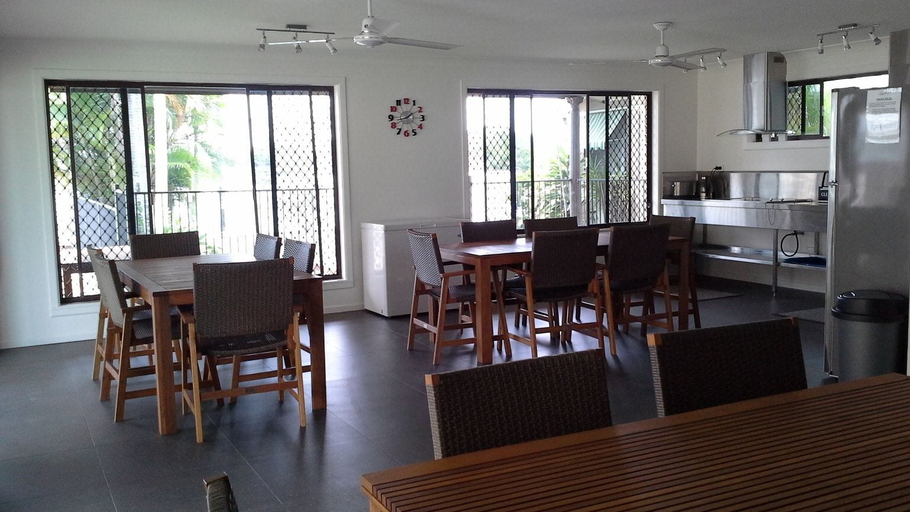 Food & Drinks, Colonial Tweed Holiday & Home Park, Tweed Heads