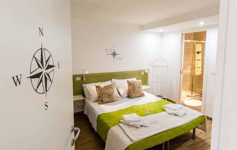Bedroom 2, Domatia, Barletta-Andria-Trani