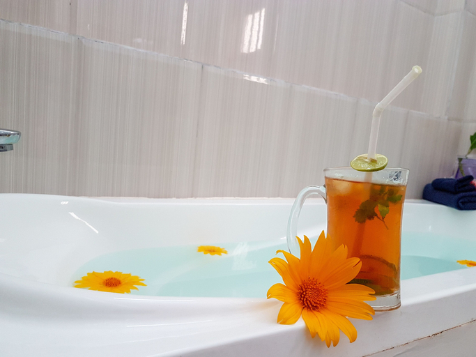 Bathroom 3, White Villa Beach Resort, Weligama