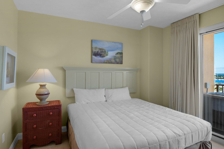 Bedroom 4, Treasure Island 1601, Bay